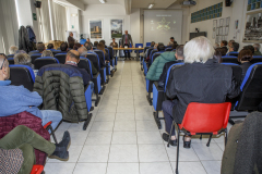 Platea-dal-retro